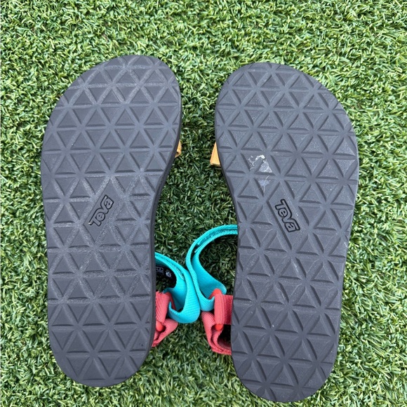 Teva Original Universal Sandal Women’s Size 8 - Picture 4 of 7